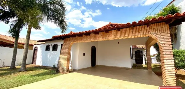Casa com 3 Quartos para alugar, 250m² no Setor Habitacional Jardim Botânico, Brasília