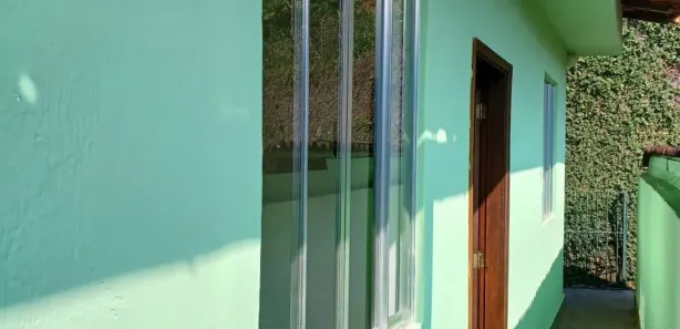 Casa com 1 Quarto para alugar, 10m² no Quarteirão Ingelheim, Petrópolis