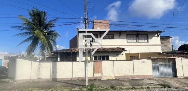 Casa com 3 Quartos para alugar, 427m² no Neópolis, Natal