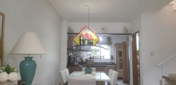 Sobrado com 3 Quartos à venda, 115m² no Vila Areao, Taubaté