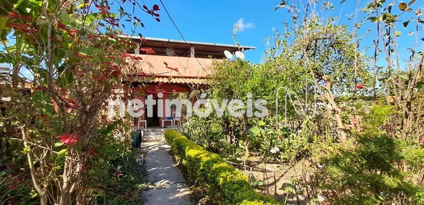 Casa com 3 Quartos à venda, 390m² no Maria Goretti, Belo Horizonte