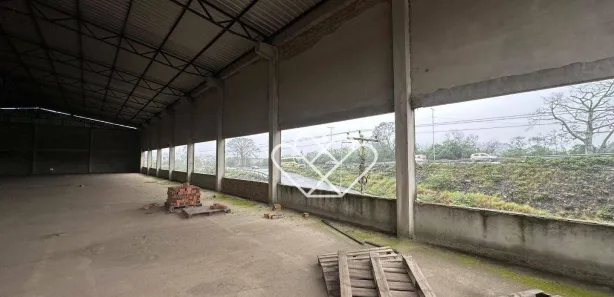 Galpão/Depósito/Armazém para alugar, 900m² no Neópolis, Gravataí