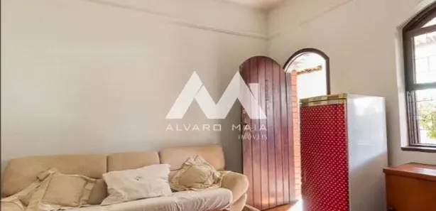 Casa com 8 Quartos para alugar, 360m² no Serra, Belo Horizonte