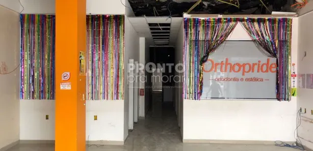 Ponto Comercial para alugar, 202m² no Boa Vista, Recife