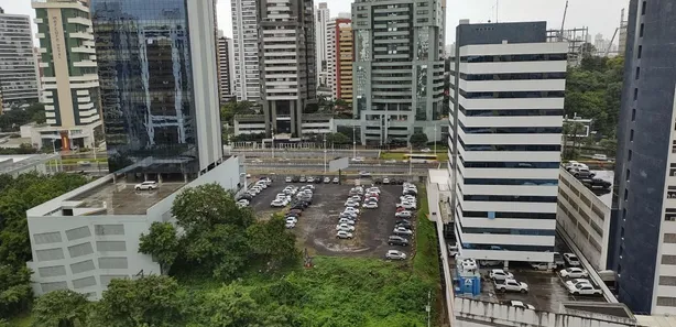 Sala Comercial à venda, 29m² no Stiep, Salvador