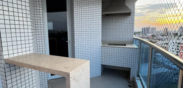 Cobertura com 4 Quartos à venda, 300m² no Adrianópolis, Manaus