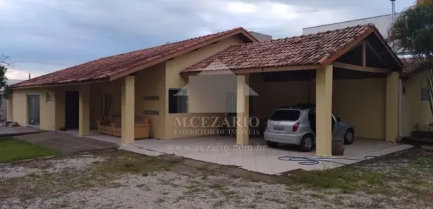 Casa com 3 Quartos à venda, 292m² no Vila Areao, Taubaté