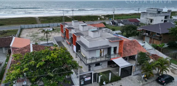 Sobrado com 3 Quartos à venda, 113m² no Balneário Albatroz, Matinhos