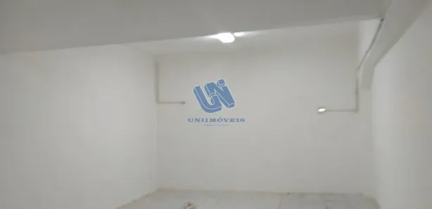 Imóvel Comercial com 1 Quarto para venda ou aluguel, 650m² no Mares, Salvador