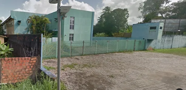 Galpão/Depósito/Armazém para venda ou aluguel, 1100m² no Recreio Ipitanga, Lauro de Freitas