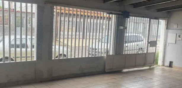 Casa com 3 Quartos para alugar, 150m² no Setor Leste, Brasília