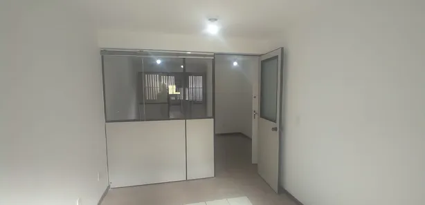 Sala Comercial para alugar, 100m² no Asa Sul, Brasília