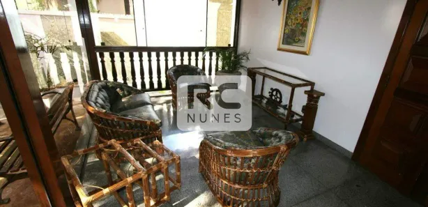 Casa com 5 Quartos para alugar, 530m² no Mangabeiras, Belo Horizonte