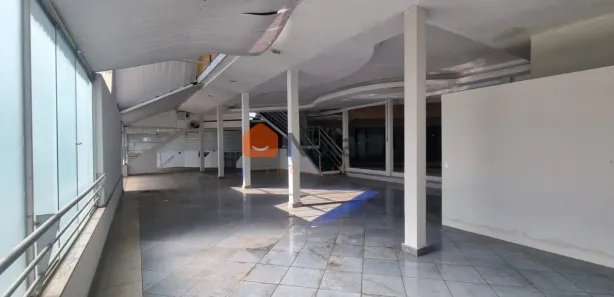 Galpão/Depósito/Armazém para alugar, 850m² no Indaiá, Belo Horizonte