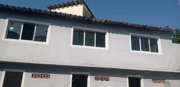 Galpão/Depósito/Armazém para venda ou aluguel, 900m² no Rocha Miranda, Rio de Janeiro