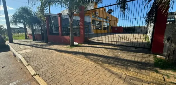 Sala Comercial para alugar, 660m² no Igara, Canoas