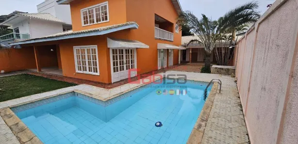 Casa de Condomínio com 5 Quartos para venda ou aluguel, 250m² no Célula Mater, Cabo Frio