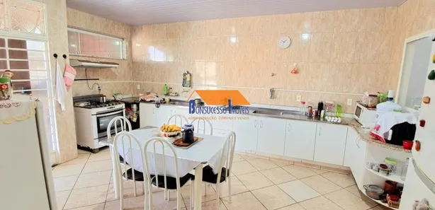 Casa com 4 Quartos à venda, 150m² no Bonfim, Belo Horizonte