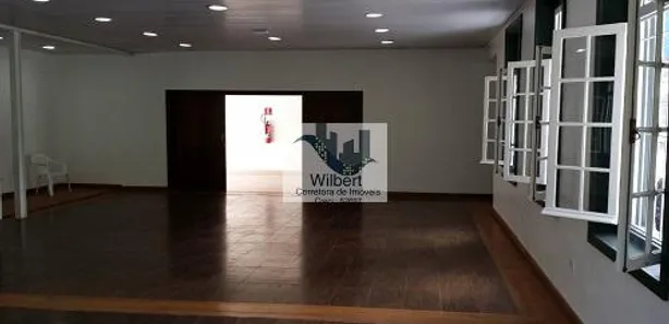Ponto Comercial para alugar, 190m² no Cascatinha, Petrópolis