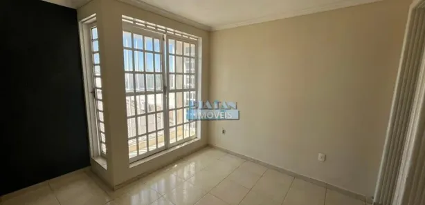 Casa com 7 Quartos à venda, 250m² no Taguatinga Norte, Brasília
