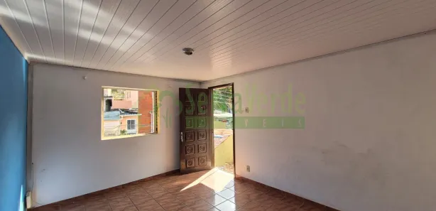 Casa com 2 Quartos para alugar, 100m² no Chácara Flora, Petrópolis