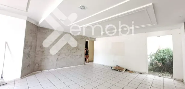 Casa com 4 Quartos à venda, 185m² no Capim Macio, Natal