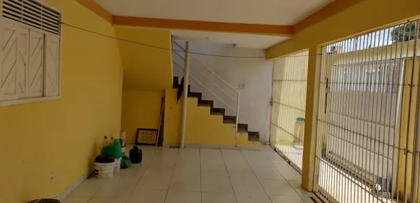 Sobrado com 4 Quartos à venda, 360m² no Pitimbu, Natal