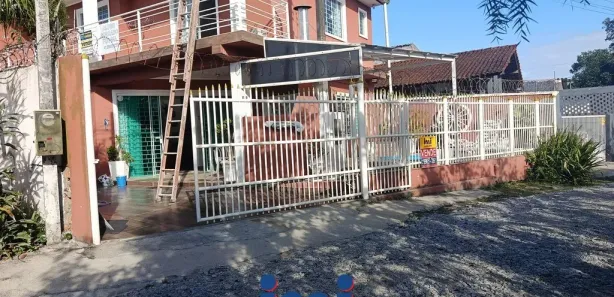 Sobrado com 5 Quartos à venda, 360m² no Balneário Flamingo, Matinhos