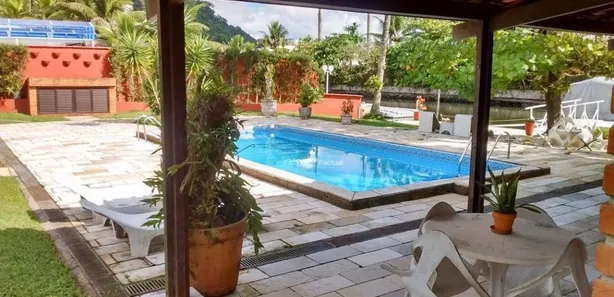 Casa de Condomínio com 5 Quartos à venda, 450m² no Balneario Praia do Perequê, Guarujá