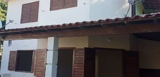 Casa com 3 Quartos para alugar, 90m² no Centro, Araruama