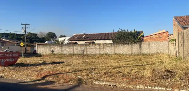 Lote/Terreno à venda, 380m² no Setor Central, Abadia de Goiás