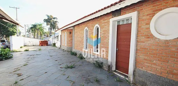 Casa de Condomínio com 7 Quartos à venda, 360m² no Rancho Dirce, Sorocaba