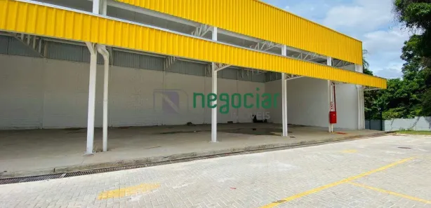 Ponto Comercial para alugar, 600m² no Angola, Betim