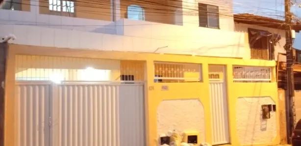 Casa com 7 Quartos à venda, 200m² no Itinga, Lauro de Freitas