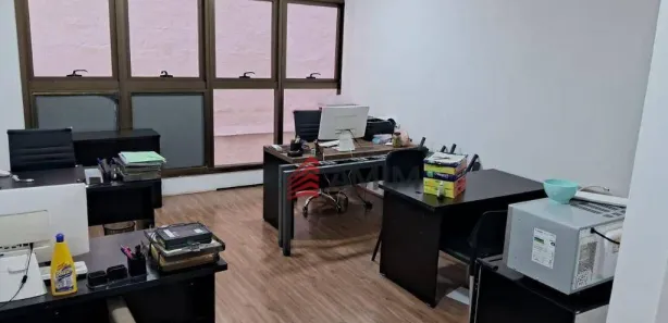 Sala Comercial à venda, 25m² no São Domingos, Niterói