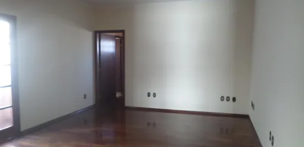 Sobrado com 4 Quartos para alugar, 469m² no Jardim Prestes de Barros, Sorocaba