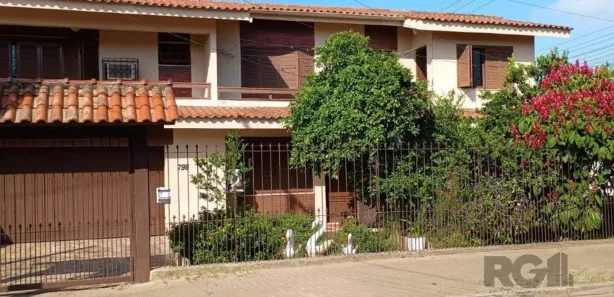 Casa com 3 Quartos à venda, 330m² no Vila Princesa Izabel, Cachoeirinha
