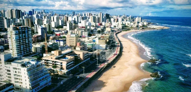 Lote/Terreno para venda ou aluguel, 738m² no Pituba, Salvador