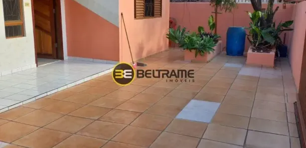 Casa com 3 Quartos para alugar, 110m² no Paiçandu, Paiçandu