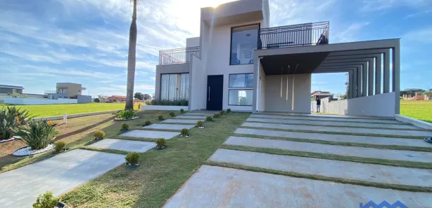 Casa de Condomínio com 4 Quartos à venda, 450m² no Riviera de Santa Cristina 13, Paranapanema