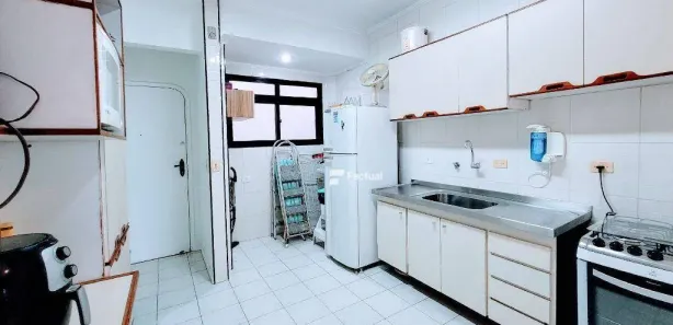 Apartamento com 2 Quartos à venda, 70m² no Jardim Las Palmas, Guarujá