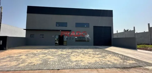 Galpão/Depósito/Armazém para alugar, 585m² no Paiçandu, Paiçandu