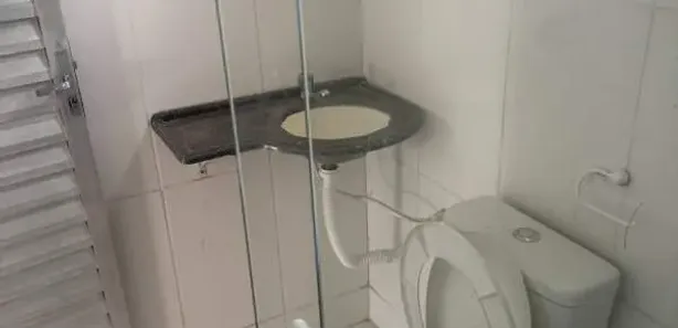 Casa com 2 Quartos para alugar, 65m² no São Marcos, Belo Horizonte