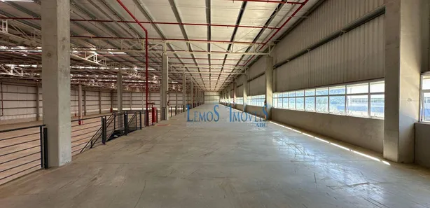Galpão/Depósito/Armazém para alugar, 1650m² no Lagoa, Araçariguama