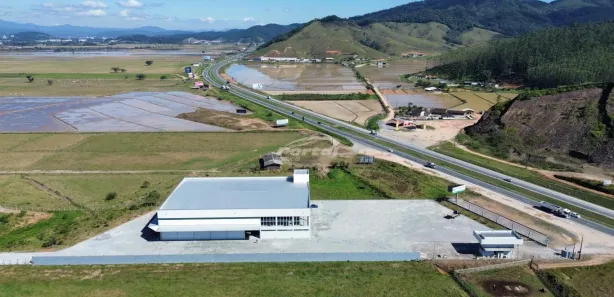 Galpão/Depósito/Armazém para alugar, 3000m² no Baú Baixo, Ilhota