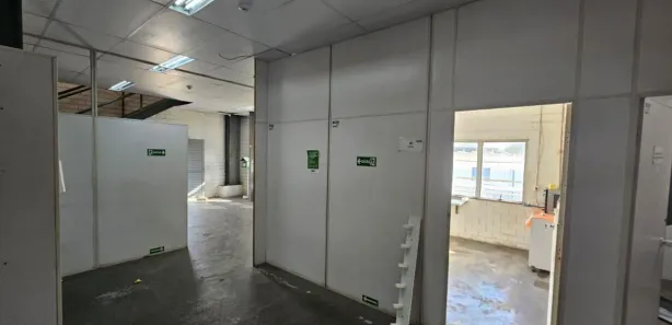 Galpão/Depósito/Armazém para alugar, 1700m² no Fazenda Grande do Retiro, Salvador