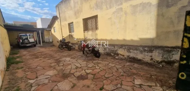 Imóvel Comercial com 2 Quartos à venda, 154m² no Centro, Araraquara