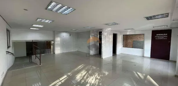 Ponto Comercial à venda, 351m² no Chácara São João, Carapicuíba