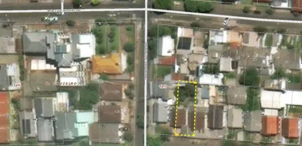 Lote/Terreno à venda, 315m² no Cruzeiro, Caxias do Sul