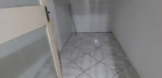 Sala Comercial para alugar, 68m² no Itapuã, Salvador